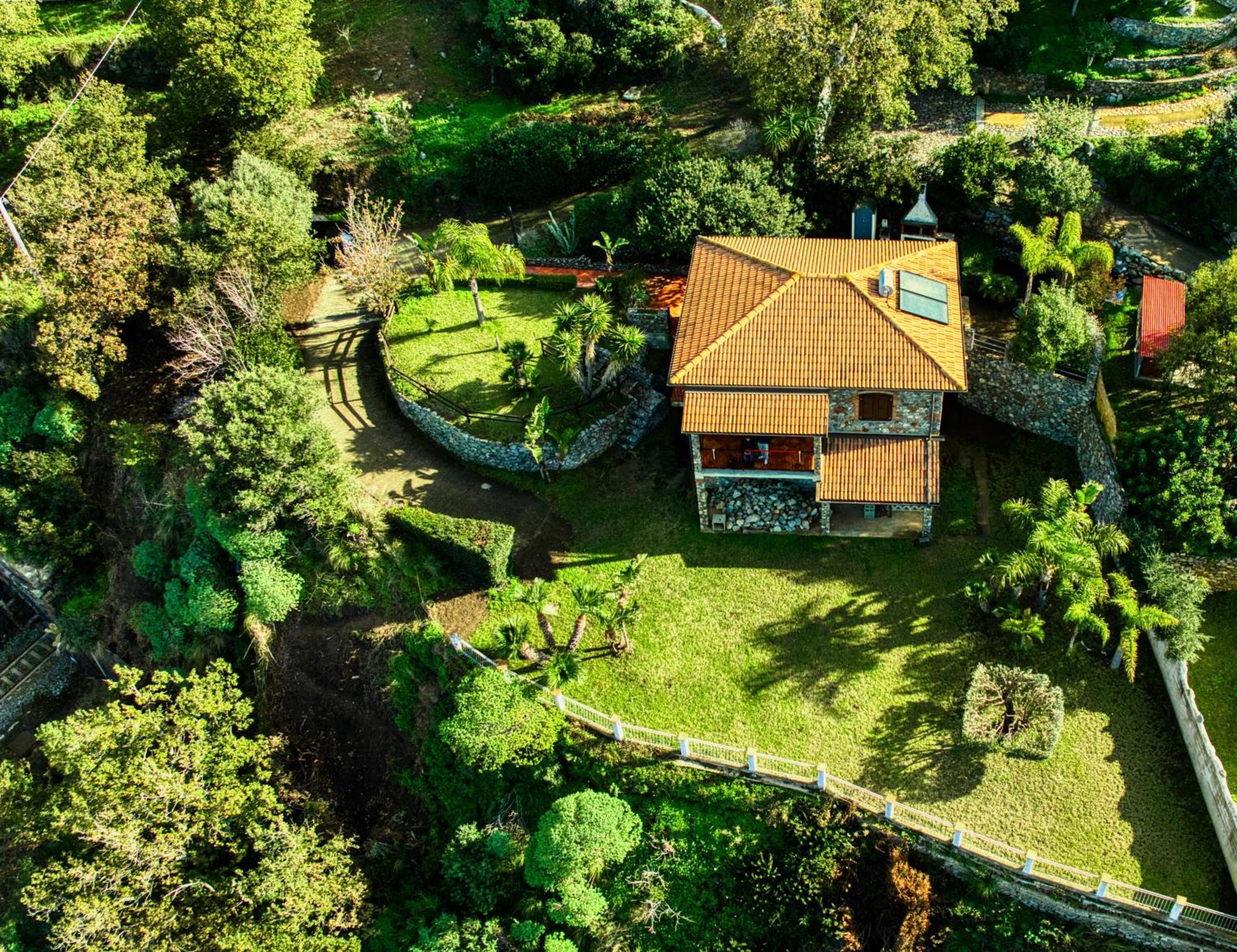 Villa Laura Coccorino Exteriör bild